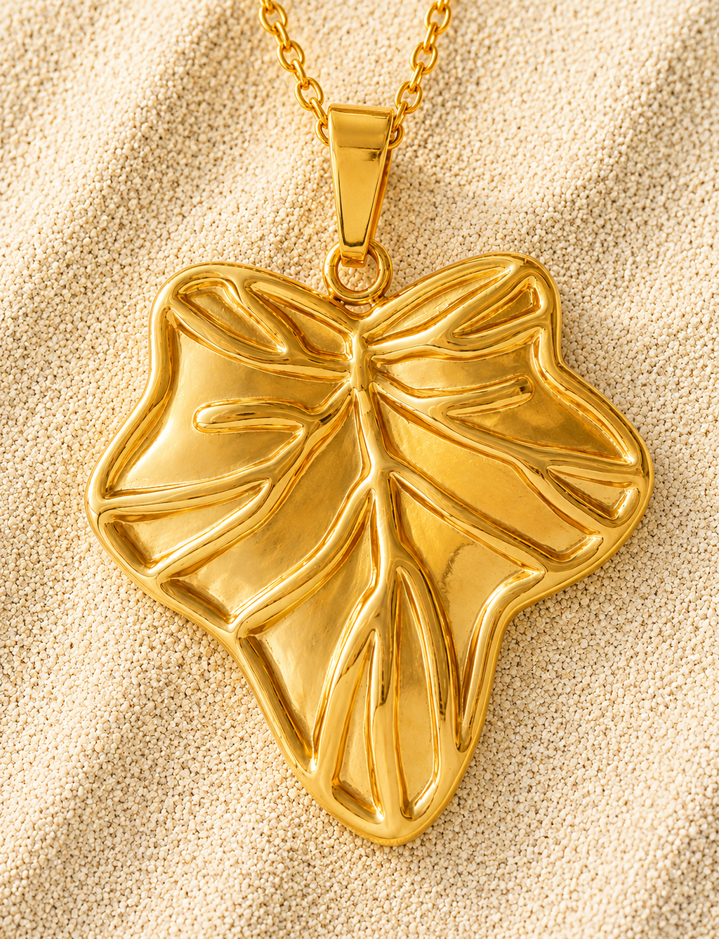 Collier Feuilles d'Evasion