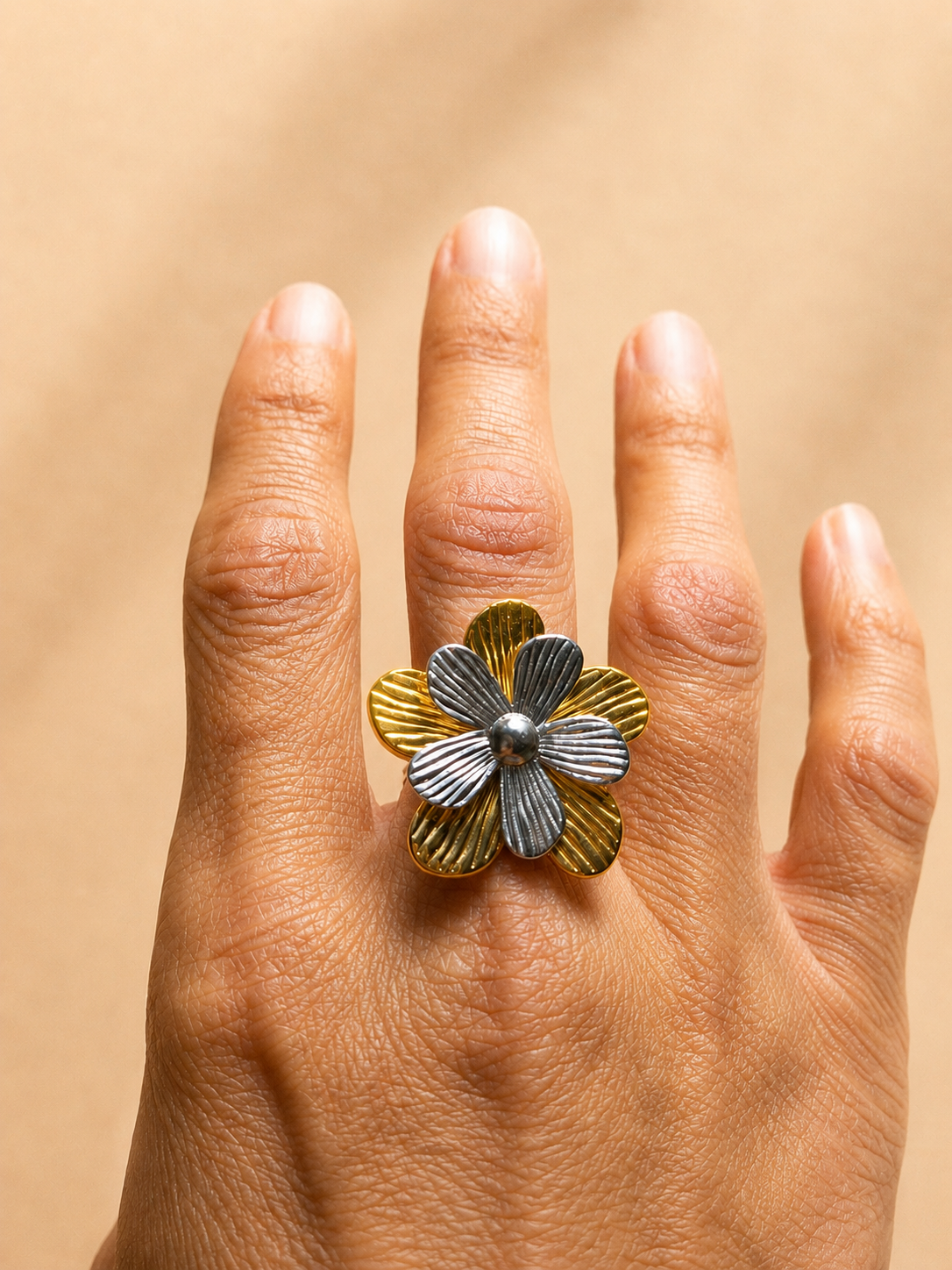 Bague Fleur de Nacre